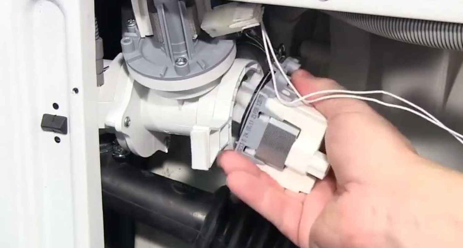 замена сливного насоса&nbsp;